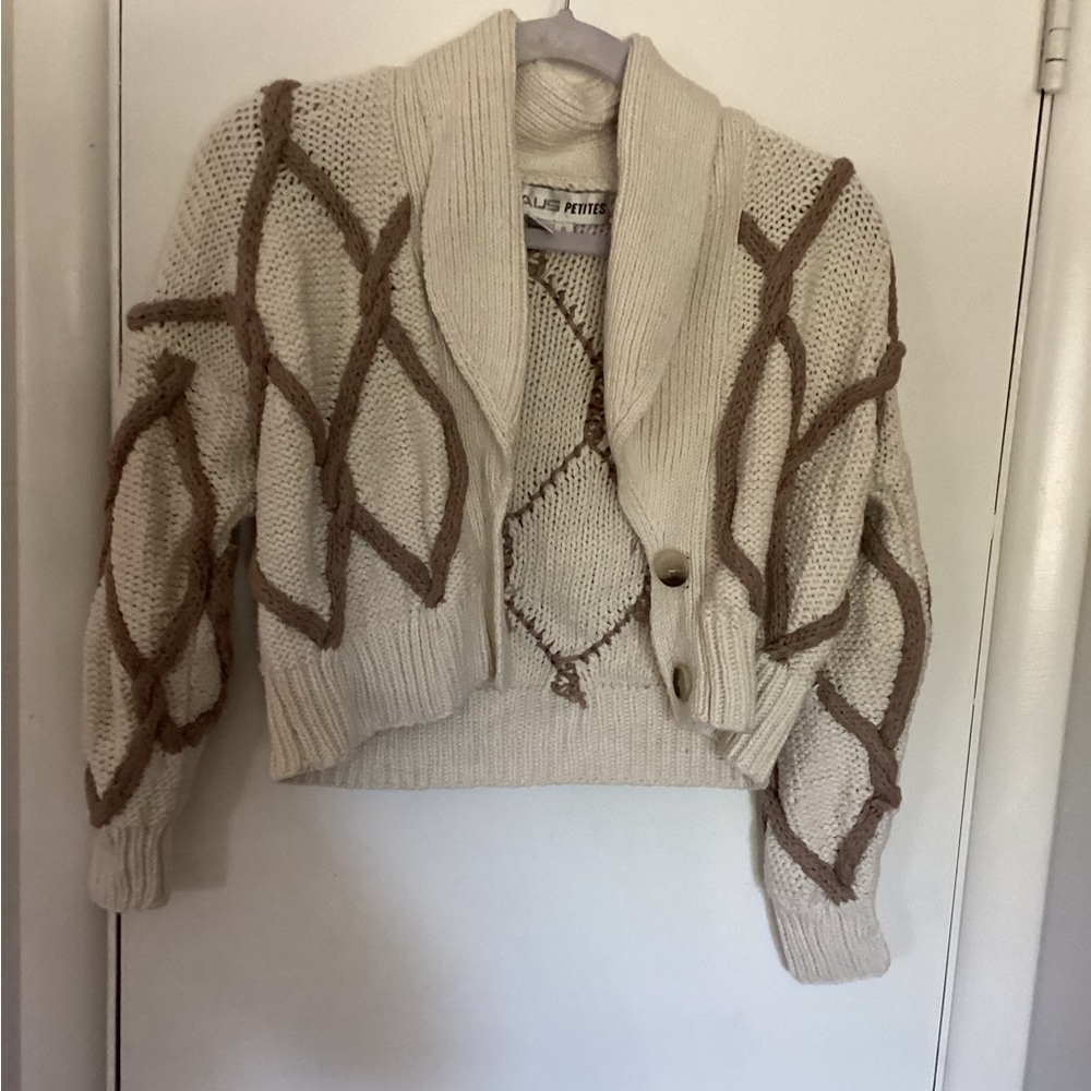 Cropped sweater